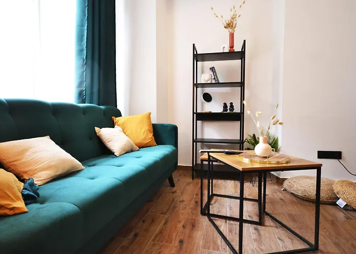 דירה Often-hide *